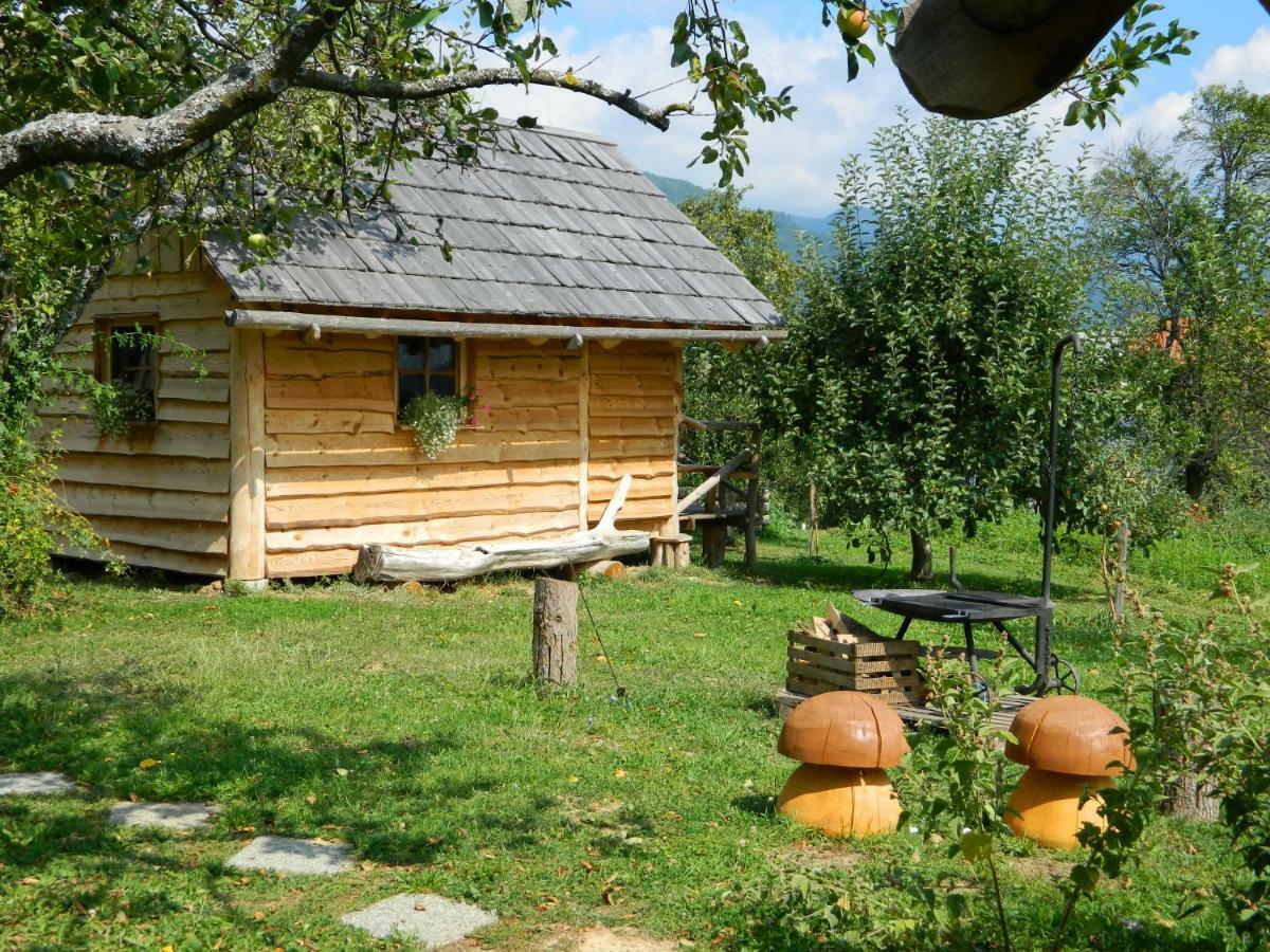 Villa Glamping Organic Farm Slibar Tržič Exterior foto